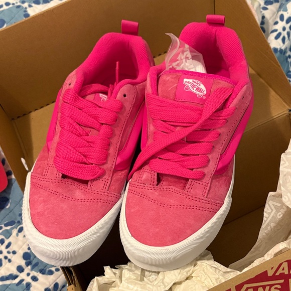 Vans Women's Vibrant Pink Sneakers - Picture 2 of 5